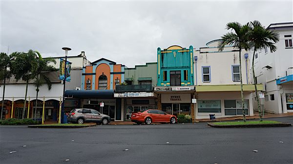 Innisfail - Streetscapes (1/11/2019 - Credits: Karen Jones)