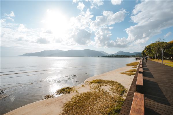 Cairns - Overview (6/02/2020 - Credits: Tourism and Events Queensland)
