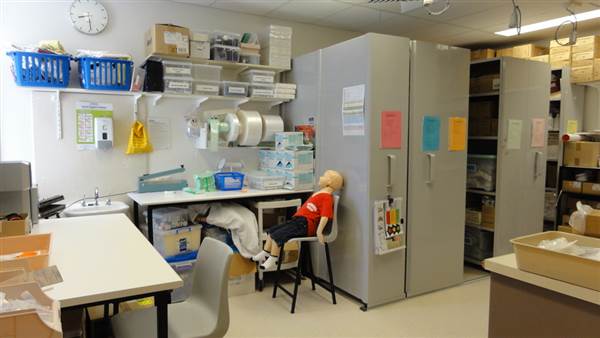 Hospital Wards & Nurses Stations - School of Pharmacy and Medical Sciences, Griffith University (2/09/2013)