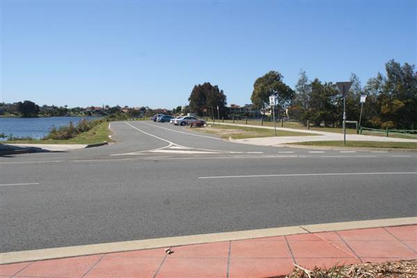 Robina Parkway (2/09/2013)