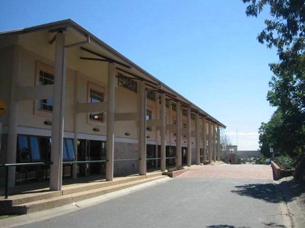 Somerset College - Primary and Secondary School (2/09/2013)