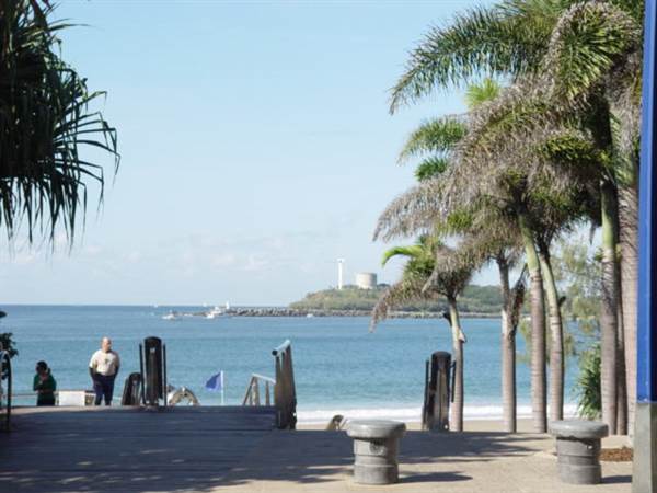 Mooloolaba - Beach (21/09/2006)