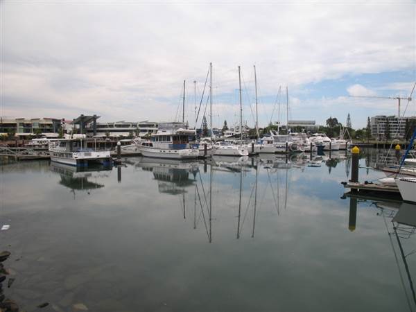 Raby Bay Marina (9/10/2007)