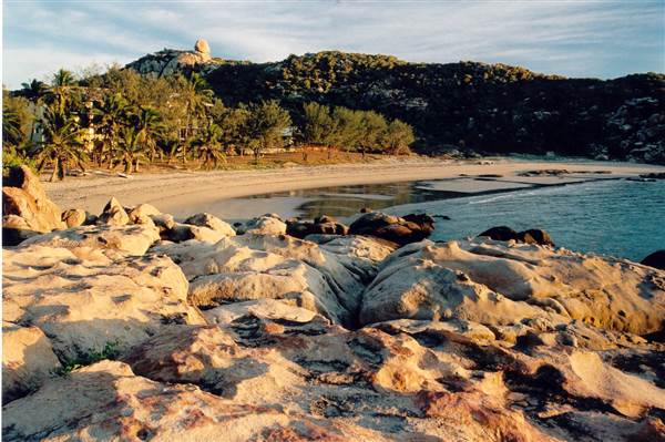 Rose Bay (Bowen) (8/11/2006)