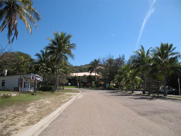 Rose Bay (Bowen) (8/11/2006)