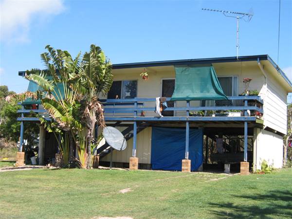 Rose Bay (Bowen) (8/11/2006)