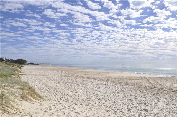 Tugun - Beach & Surf Club (19/05/2013 - Credits: Angus Ledgerwood)