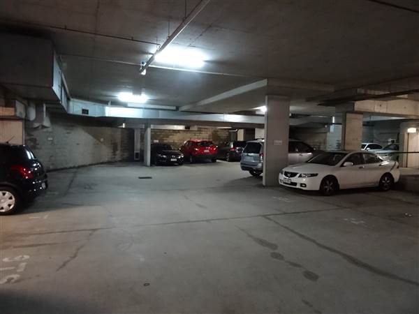 Cnr Logan Rd & Jurgens St (24/01/2014 - Credits: Angus Ledgerwood)