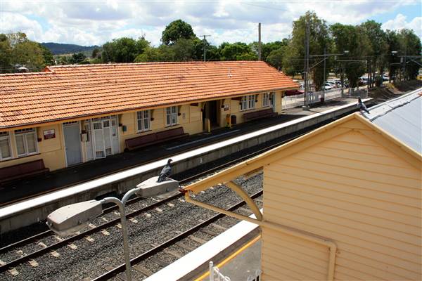 Rosewood Train Station (20/03/2014 - Credits: Dugald McMaster)