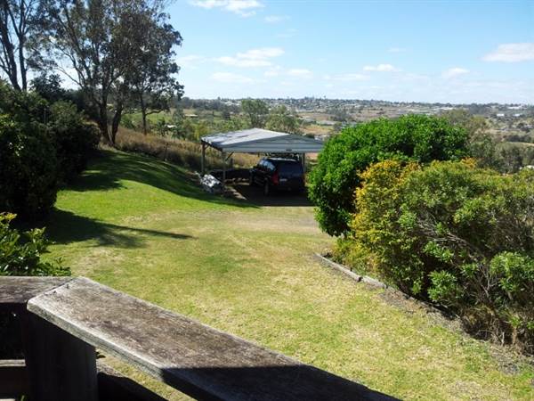 Kiah Hilltop Retreat Holiday House (31/05/2014)