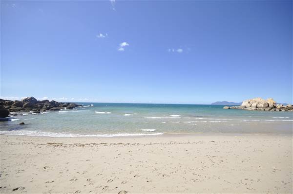 Horseshoe Bay (Bowen) (23/07/2014 - Credits: Angus Ledgerwood)
