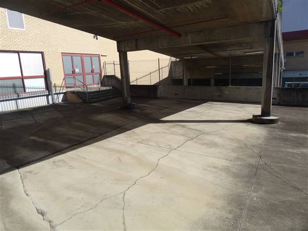 Ipswich Health Plaza Parkade (24/06/2015)