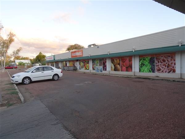 Longreach Township (8/07/2015 - Credits: Neil McGegor)
