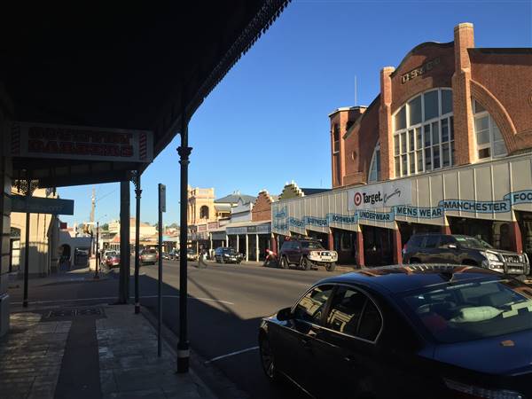 Charters Towers - D & S Building (28/08/2015 - Credits: Neil McGregor)
