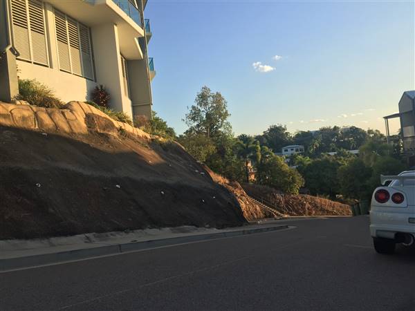 Townsville - Little Street (4/09/2015 - Credits: Neil McGregor)