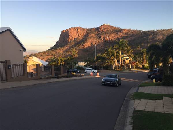 Townsville - Stirling Drive (4/09/2015 - Credits: Neil McGregor)