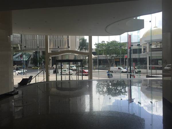 Eagle Street Lobby - Downtown Brisbane (1/04/2016)