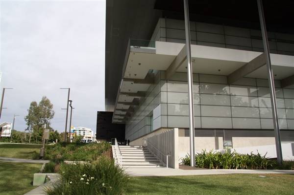 Gallery of Modern Art (GOMA) - EXTERIORS (23/09/2016)