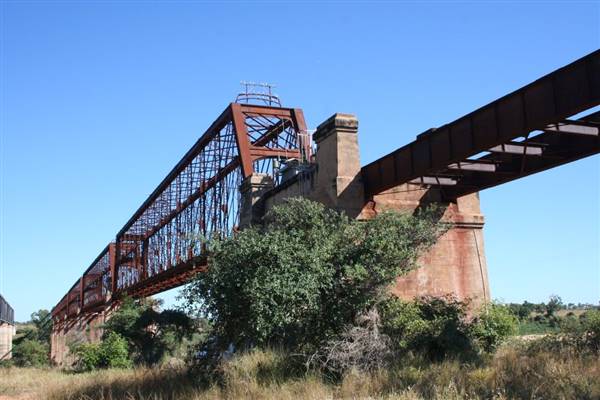 Ravenswood - Bridge (Macrossan Park) (7/02/2017)