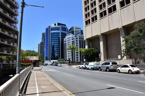 Turbot Street between Edward & Wharf Streets (2/02/2020 - Credits: Kathryn Metcalfe)