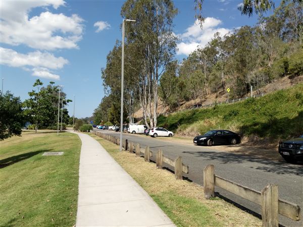 Parkland on the River - Colleges Crossing Recreation Reserve (20/09/2021 - Credits: Kathryn Metcalfe)