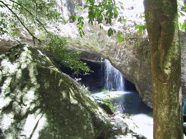 Natural Bridge (Arch & Waterfall) (27/07/2009)
