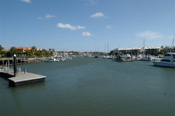 Raby Bay Marina (9/10/2007)