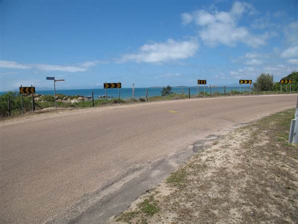 Rose Bay (Bowen) (8/11/2006)