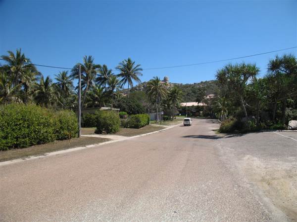 Rose Bay (Bowen) (8/11/2006)