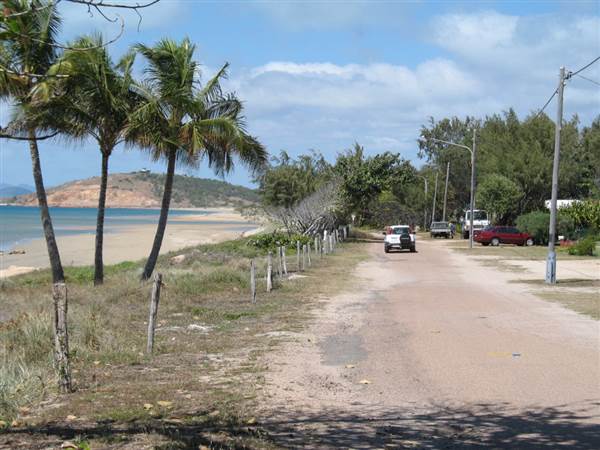 Rose Bay (Bowen) (8/11/2006)