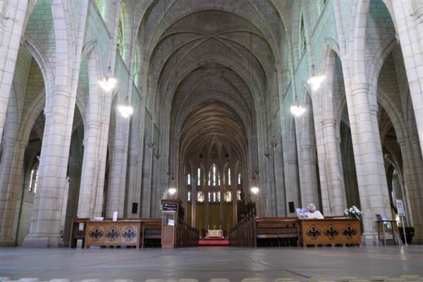 Saint John's Anglican Cathedral (16/11/2011)