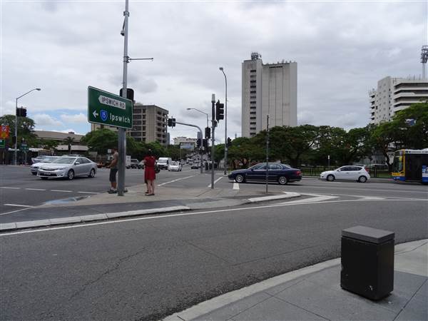Cnr Logan Rd & Jurgens St (24/01/2014 - Credits: Angus Ledgerwood)