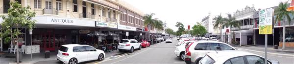 Cnr Logan Rd & Jurgens St (24/01/2014 - Credits: Angus Ledgerwood)