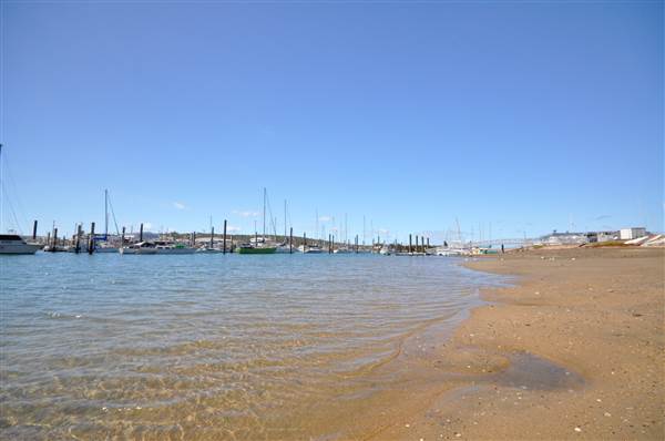 Bowen Marina (22/07/2014 - Credits: Angus Ledgerwood)