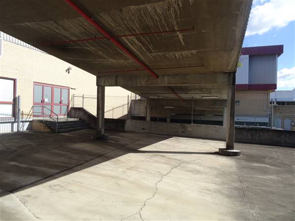 Ipswich Health Plaza Parkade (24/06/2015)
