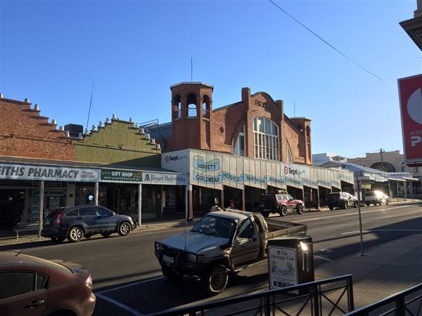Charters Towers - D & S Building (28/08/2015 - Credits: Neil McGregor)