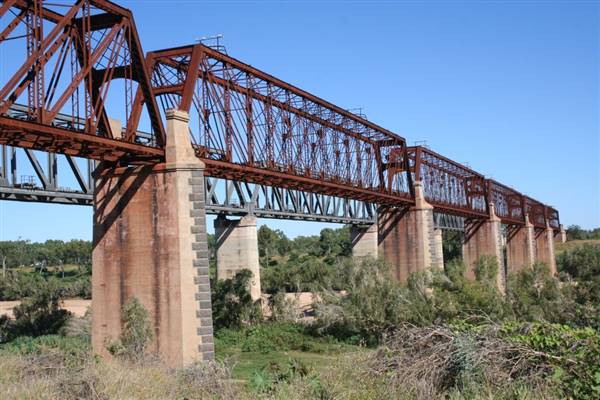 Ravenswood - Bridge (Macrossan Park) (7/02/2017)