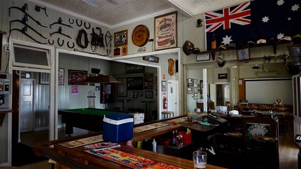 Sandy Creek Pub (Warwick Region) (3/04/2017)