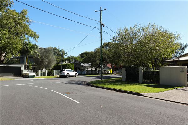 Graceville Streetscape (10/05/2023 - Credits: Screen Queensland)