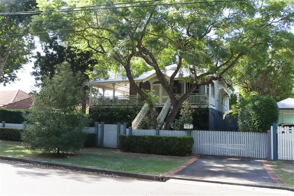 Chelmer Streetscape (10/05/2023 - Credits: Screen Queensland)