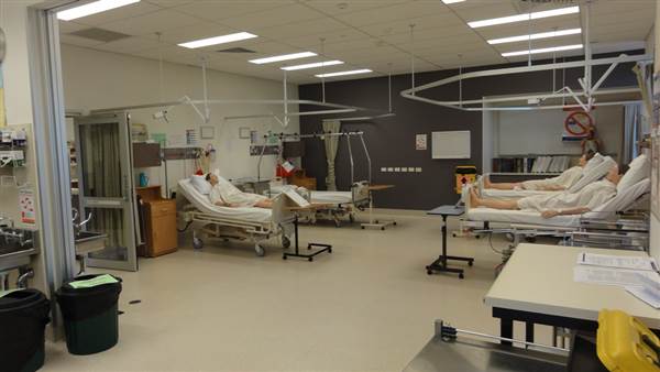 Hospital Wards & Nurses Stations - School of Pharmacy and Medical Sciences, Griffith University (2/09/2013)