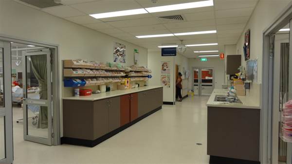 Hospital Wards & Nurses Stations - School of Pharmacy and Medical Sciences, Griffith University (2/09/2013)