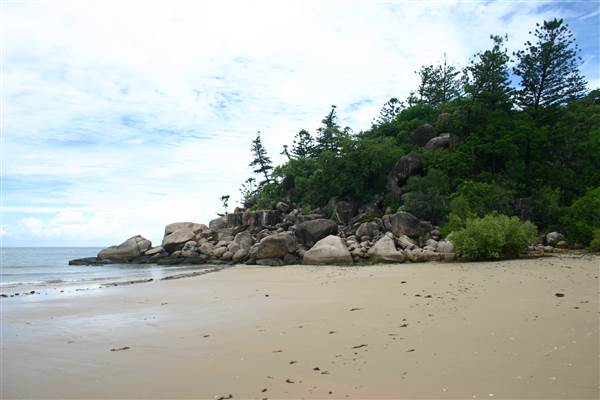 Magnetic Island - Overview (12/10/2007)