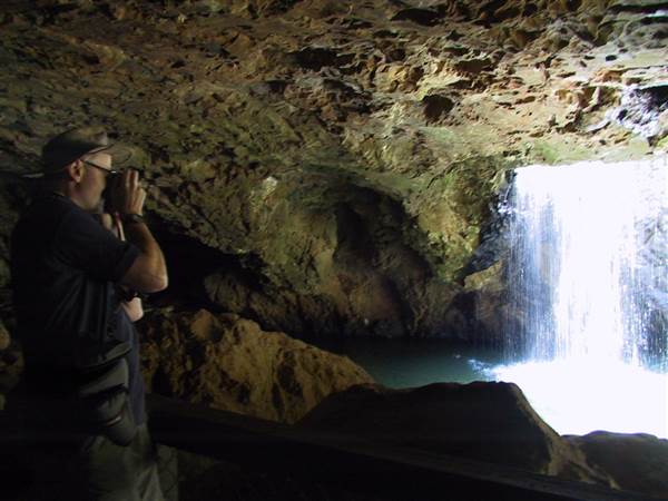 Natural Bridge (Arch & Waterfall) (27/07/2009)