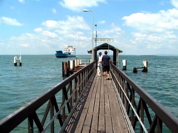 Minjeeribah (North Stradbroke Island) - Overview (29/01/2009)