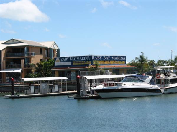 Raby Bay Marina (9/10/2007)