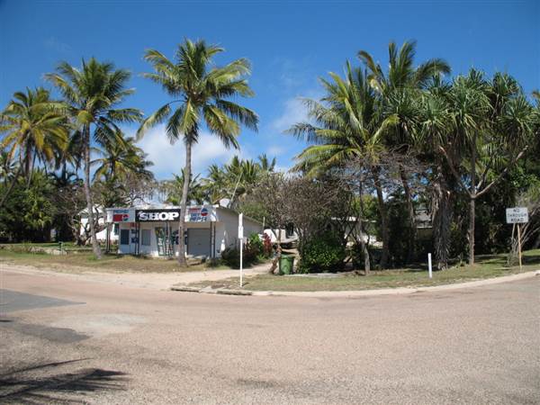 Rose Bay (Bowen) (8/11/2006)