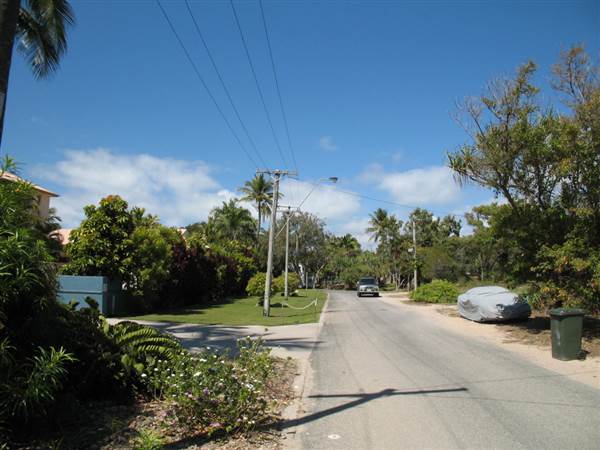 Rose Bay (Bowen) (8/11/2006)