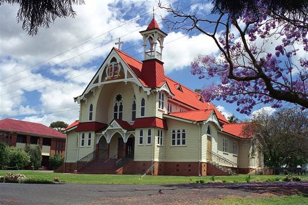 St Mary's Catholic Church & School (24/12/2002)