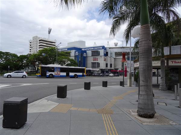 Cnr Logan Rd & Jurgens St (24/01/2014 - Credits: Angus Ledgerwood)
